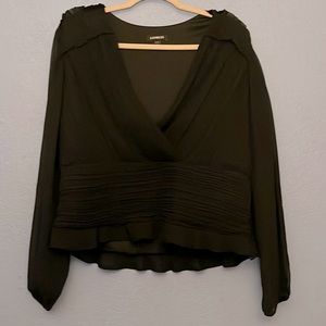 Express V neck top, chiffon sleeves , XL, black